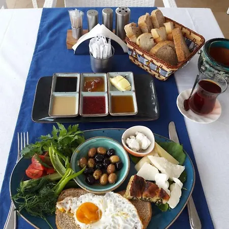 Bed & Breakfast Guven Beach *